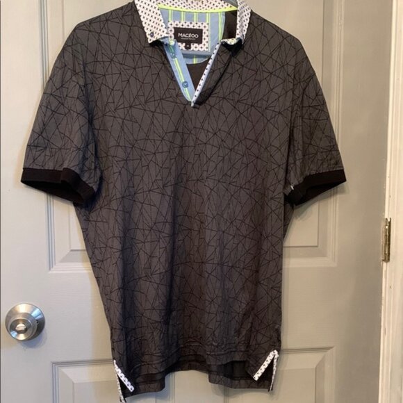 Maceoo Men's Gray and Black Geometric Shirt - Picture 1 of 7